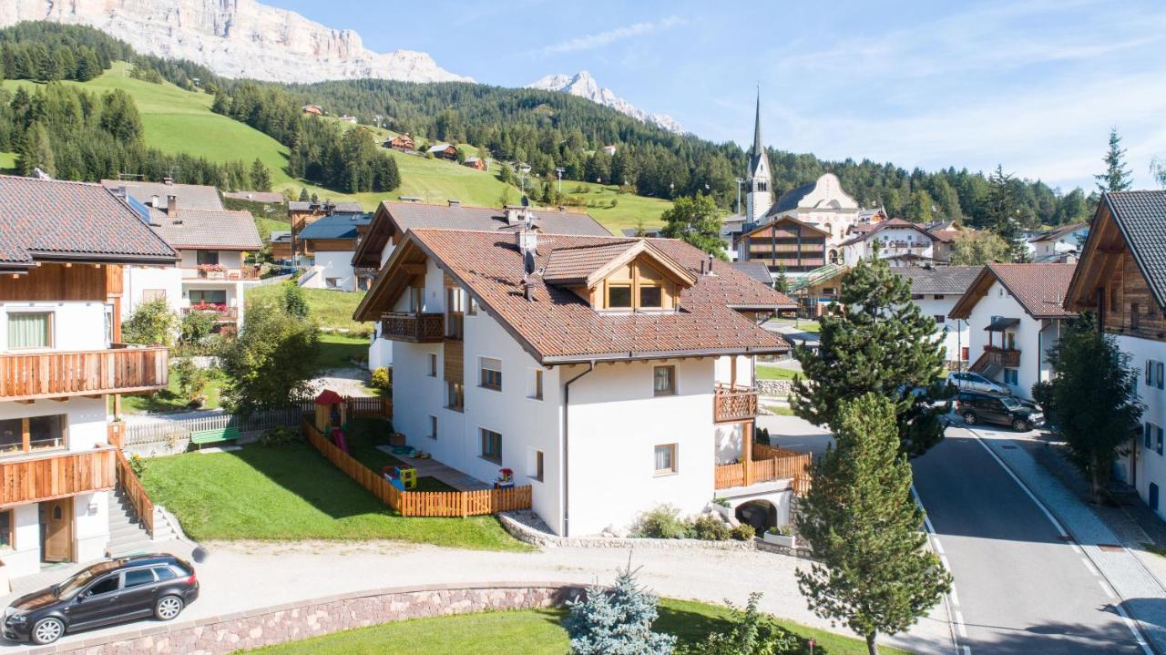 Apartments Chalet Maria Badia  Exterior foto